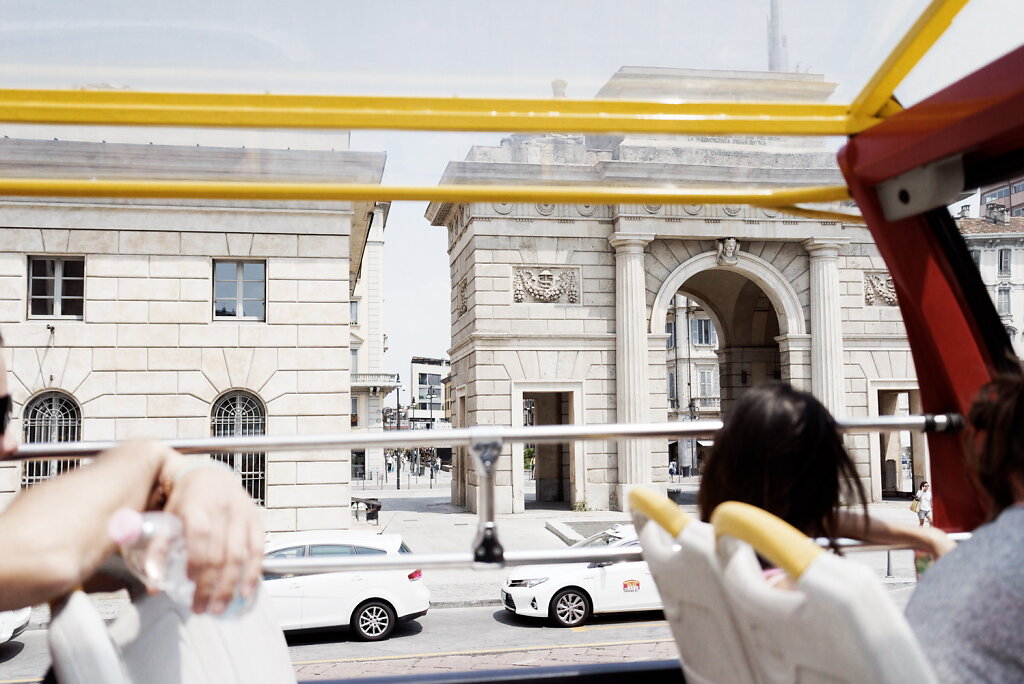20140621-Italy-Milano-Projekt-Hop-On-Hop-Off-Sightseeing-Linie-B-Blue-S-0046-DxOFP.jpg